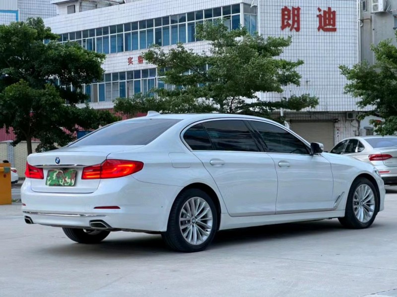 东莞19年宝马5系7