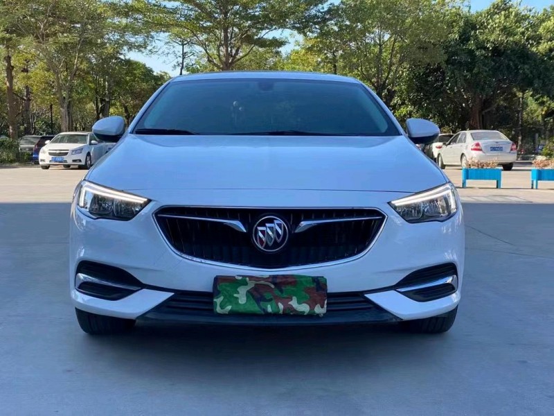 东莞19年别克君威1