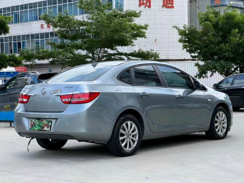 东莞11年别克英朗GT8