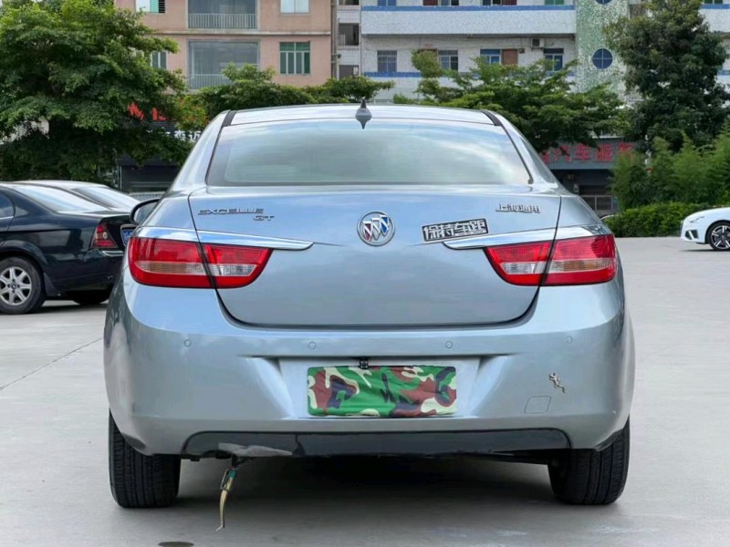 东莞11年别克英朗GT9