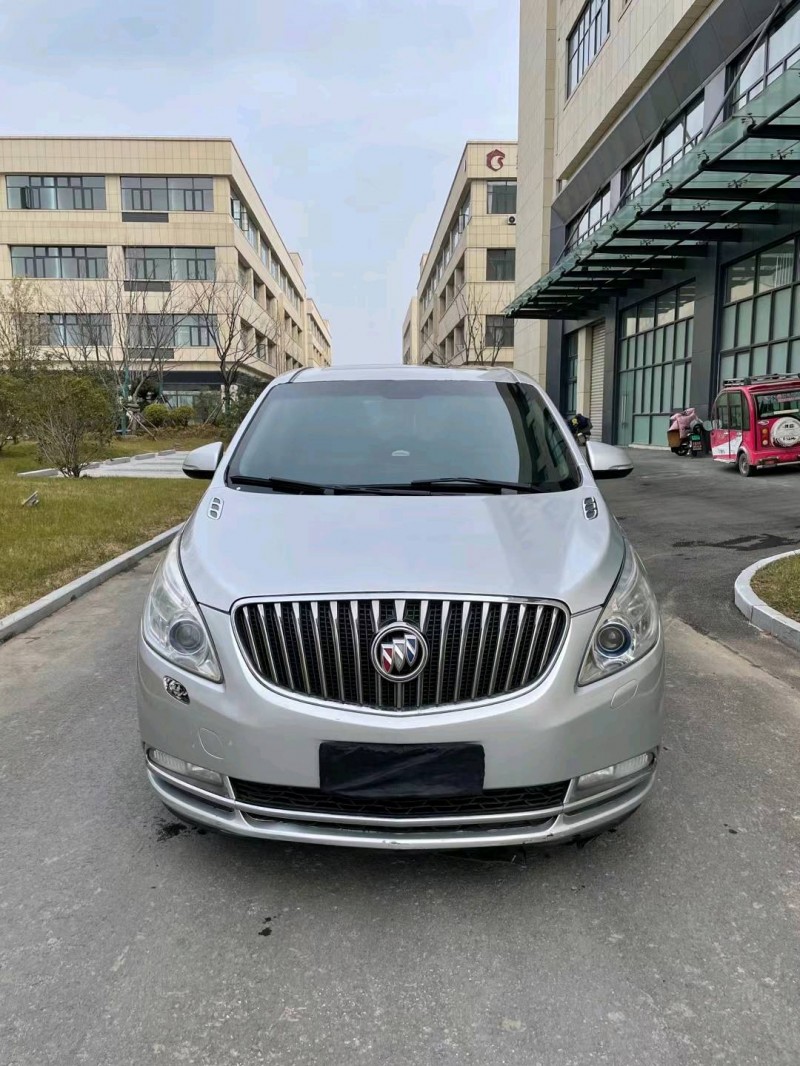 宿迁14年别克GL81