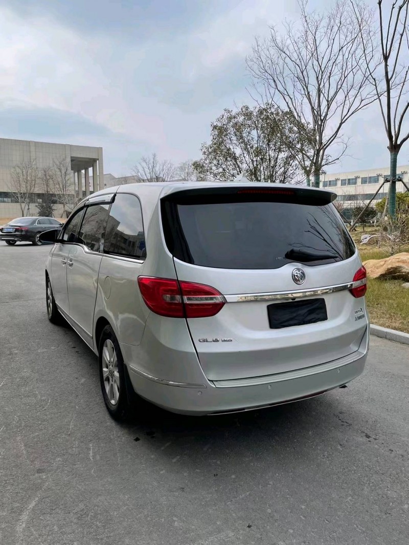 宿迁14年别克GL84