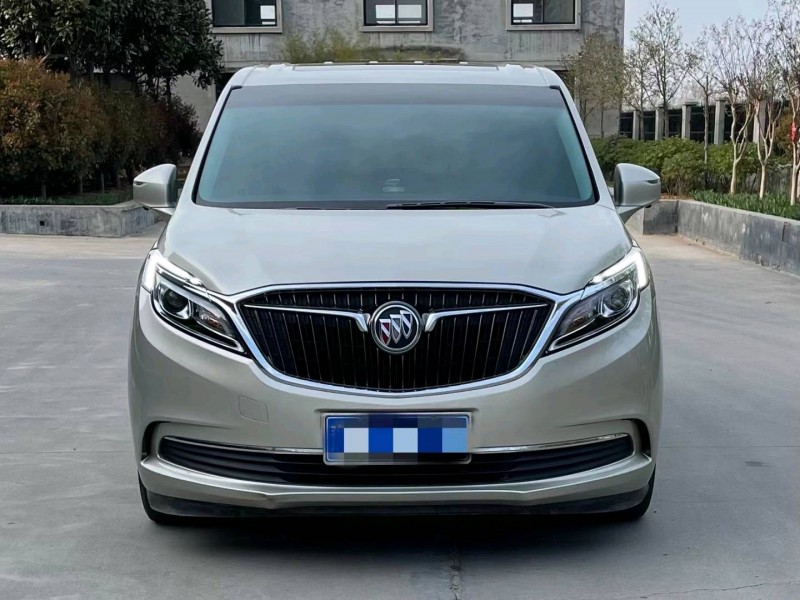 青岛18年别克GL81