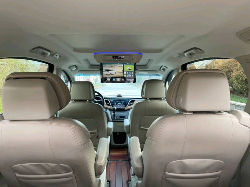 青岛18年别克GL85