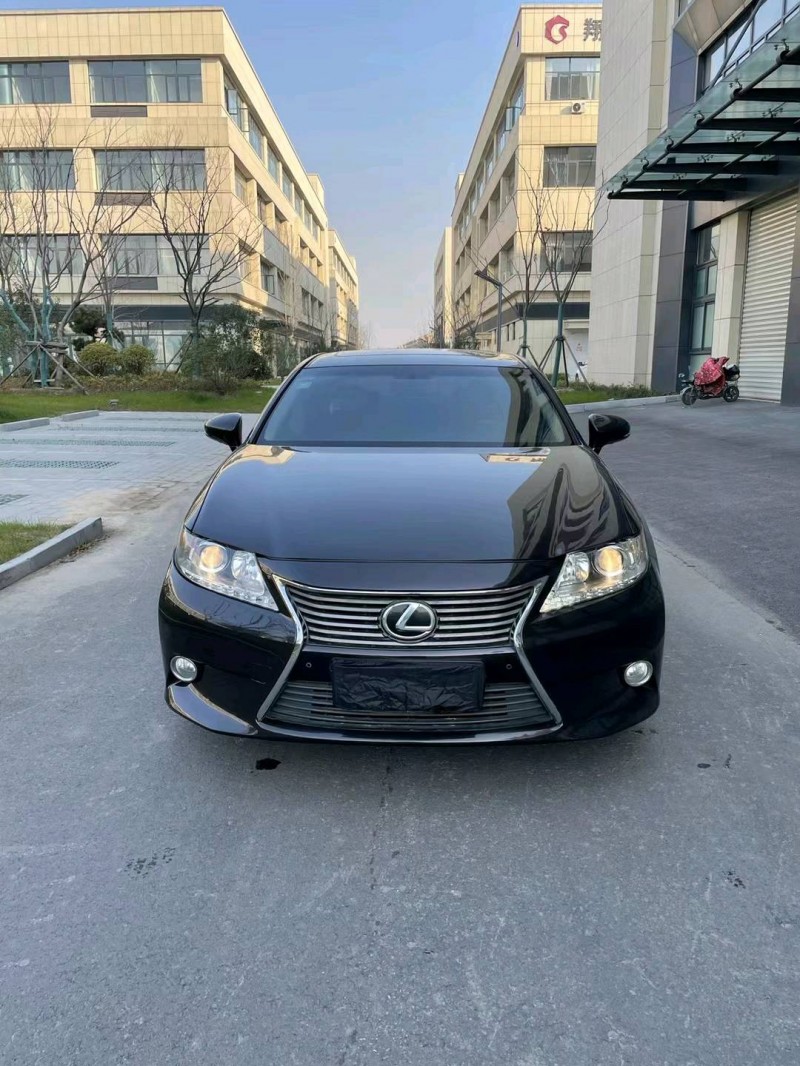 宿迁13年雷克萨斯ES1