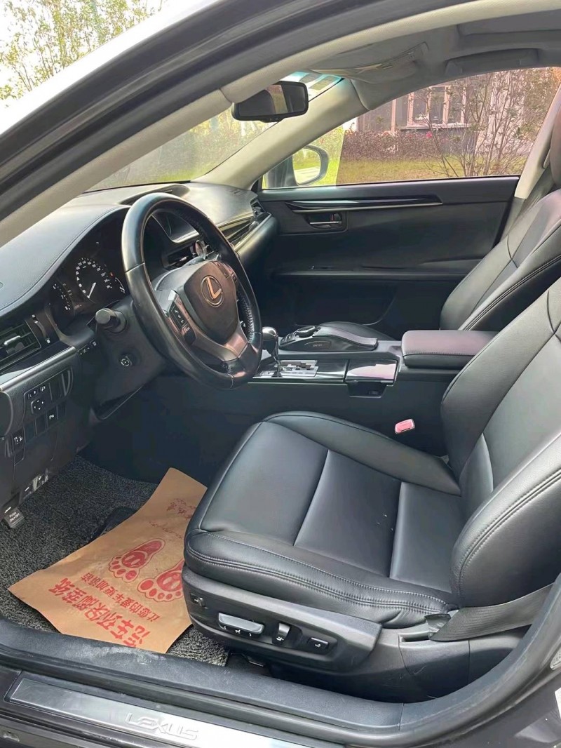 宿迁13年雷克萨斯ES6