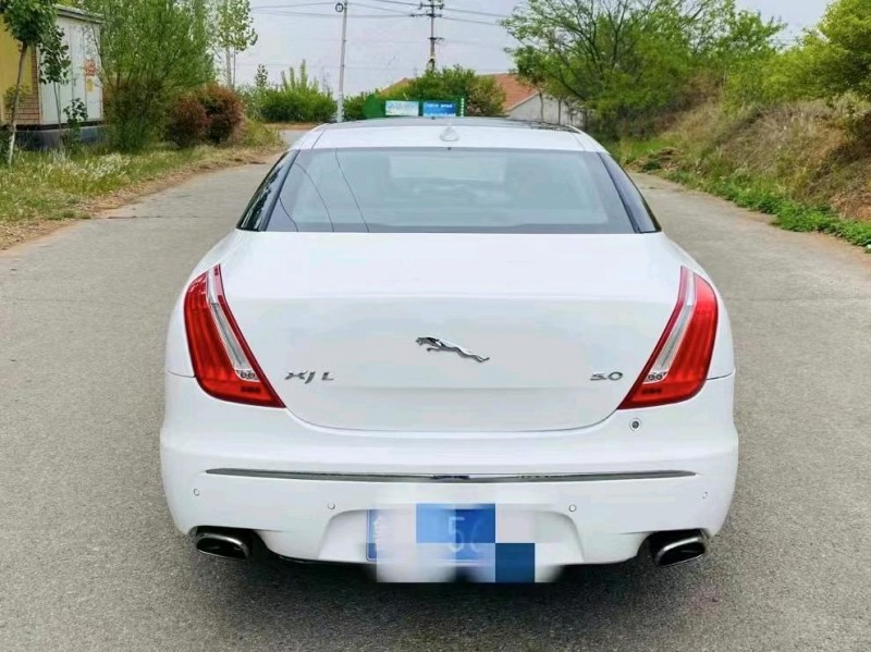 青島15年捷豹XJ1