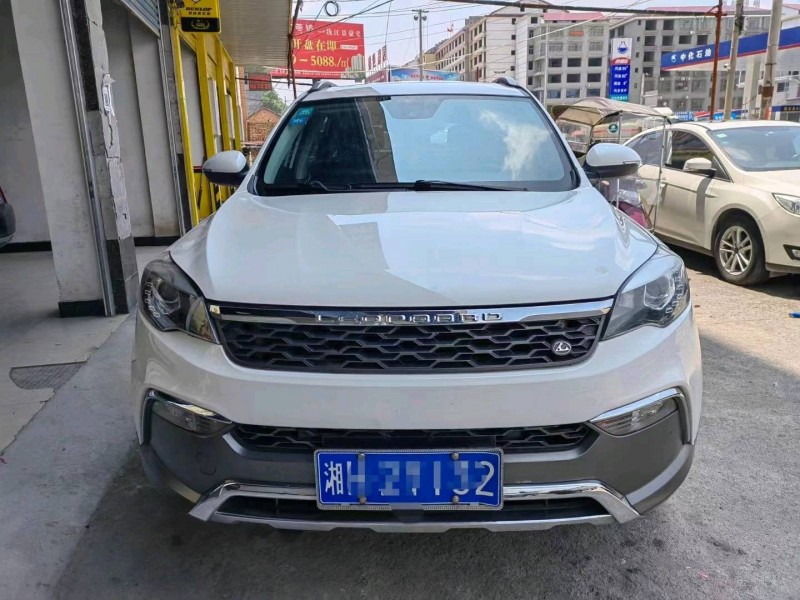 長沙17年獵豹汽車CS101