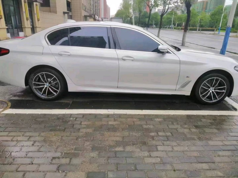 邵阳20年宝马5系4