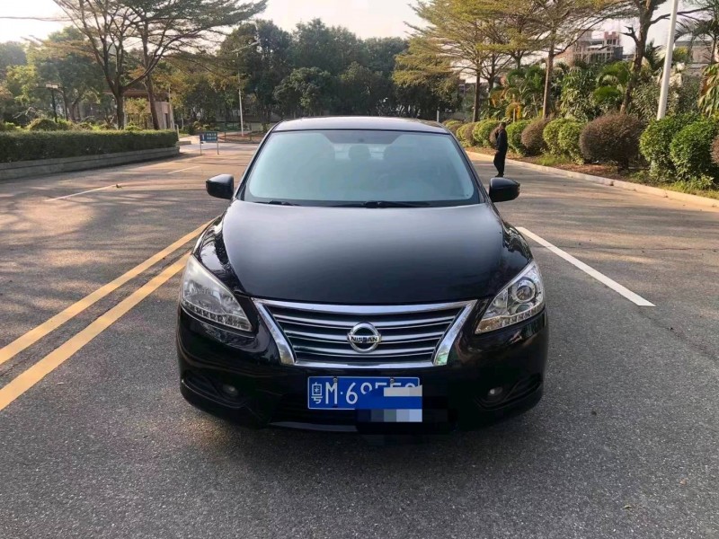 汕頭13年日產軒逸1