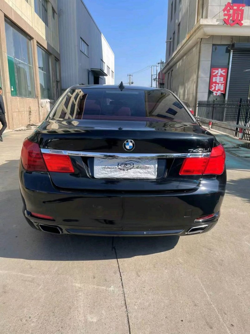 徐州10年宝马7系9