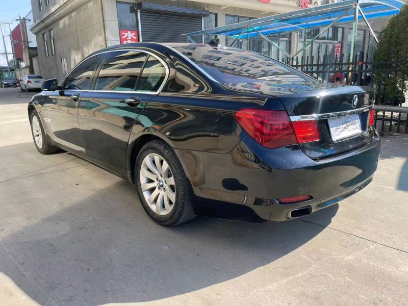 徐州10年宝马7系8