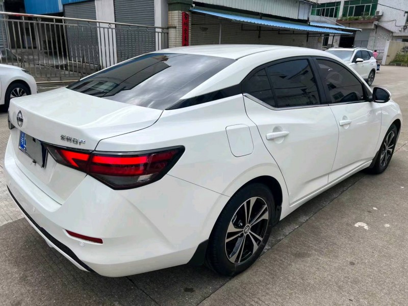 中山20年日產軒逸6