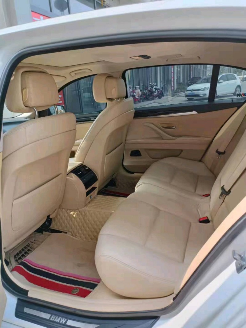 徐州11年宝马5系4