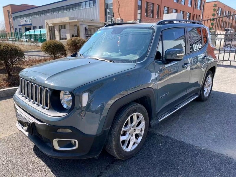 沈陽17年Jeep自由俠2