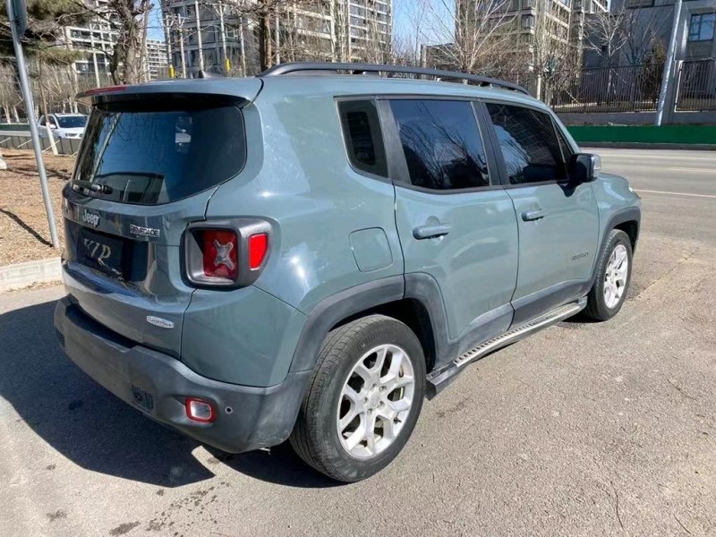 沈陽17年Jeep自由俠4