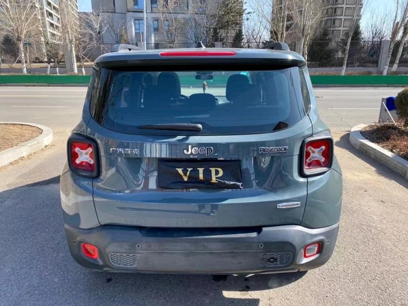 沈陽17年Jeep自由俠5