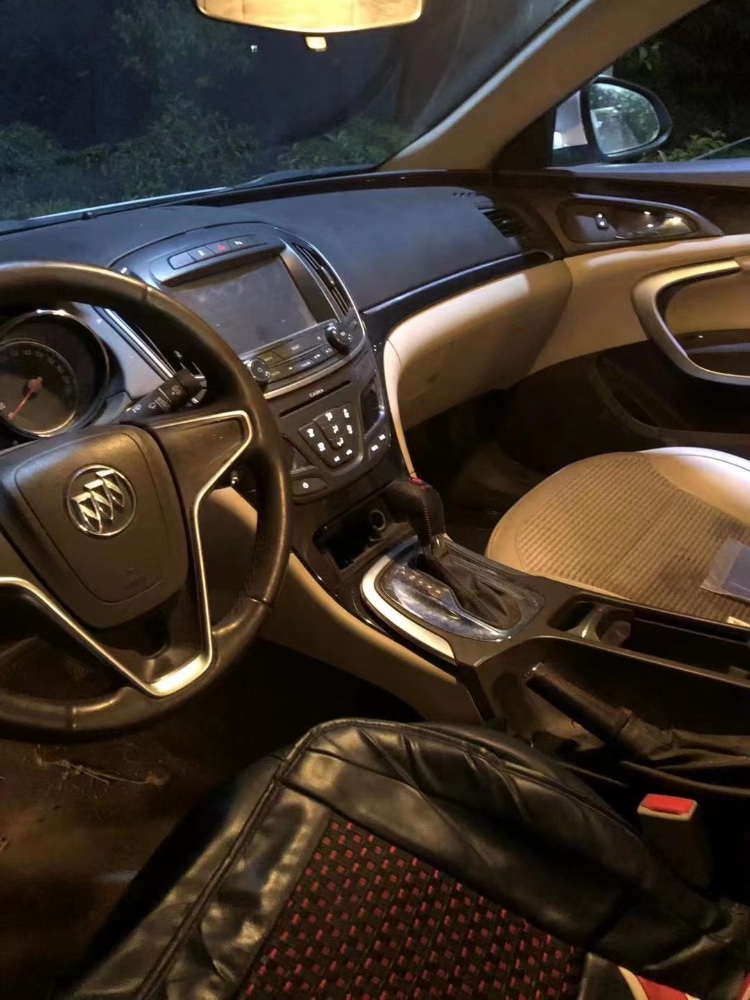 青岛14年别克君威4