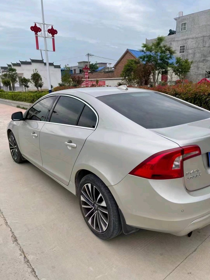 南通19年沃爾沃S60L9