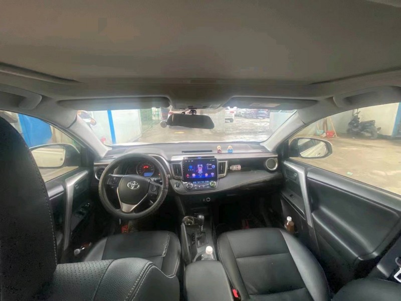 畢節18年豐田RAV4榮放6