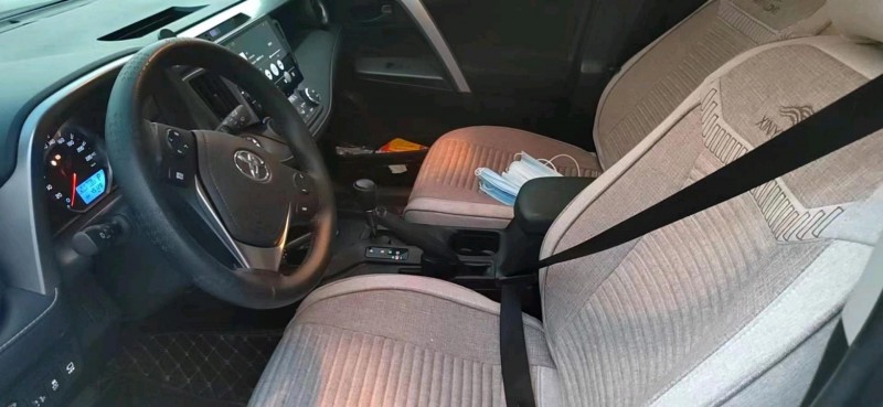 濰坊18年豐田RAV4榮放5