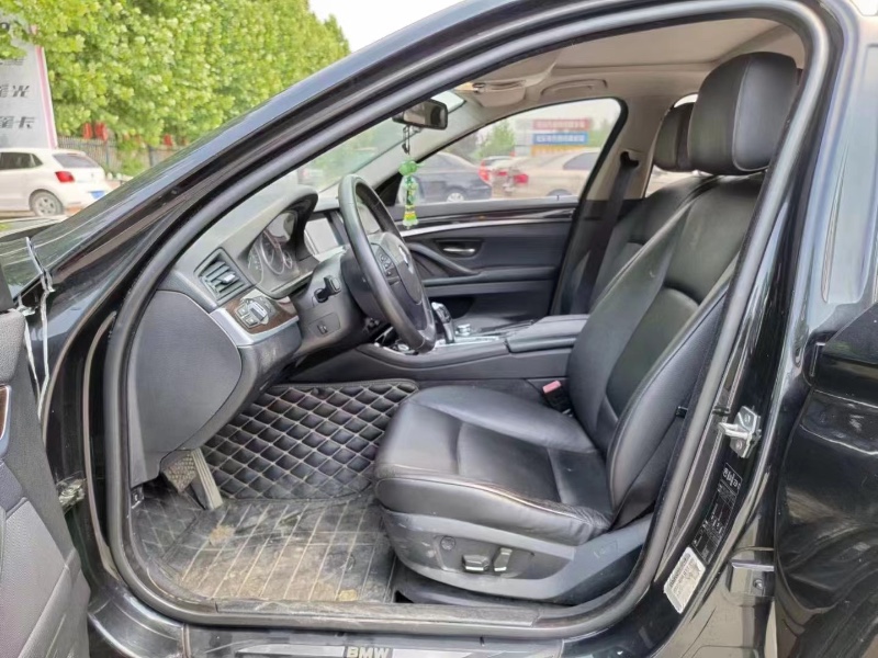 青岛12年宝马5系5