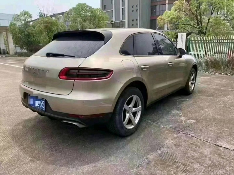 萍鄉15年保時捷Macan5