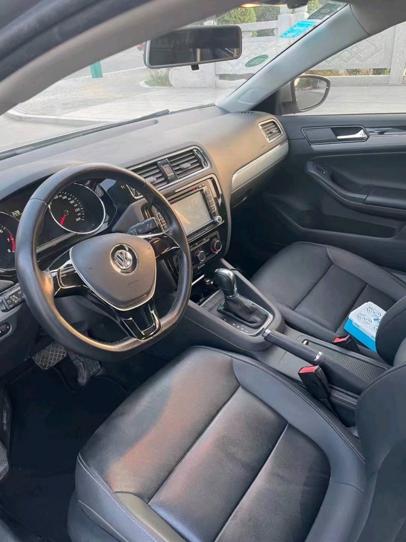 徐州16年大众速腾5