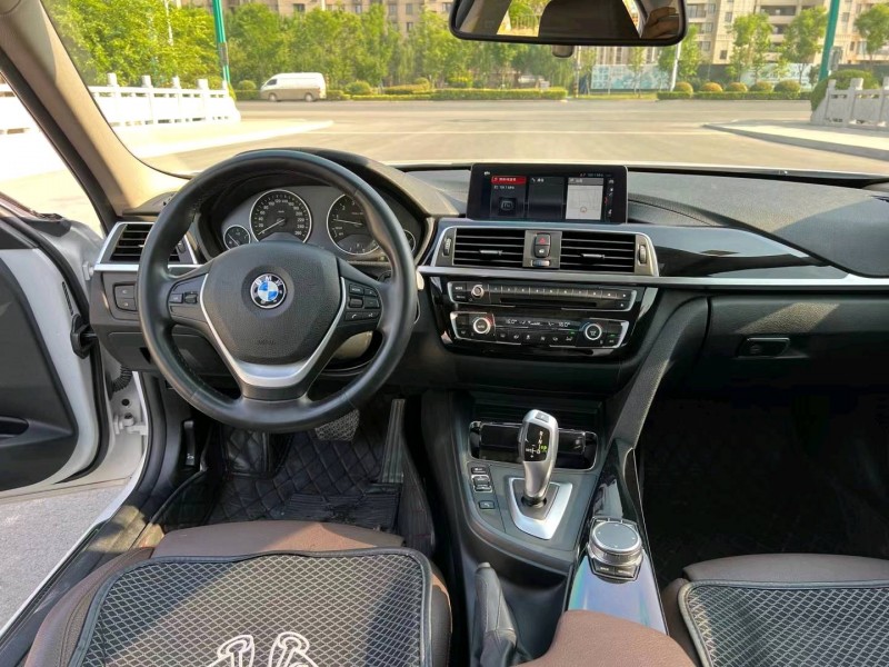 徐州19年宝马3系9