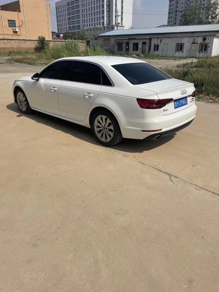 青岛17年奥迪A4L5
