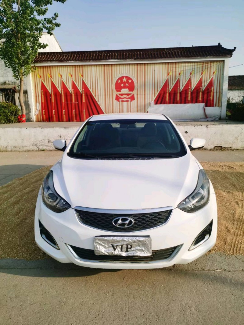 徐州17年现代朗动1