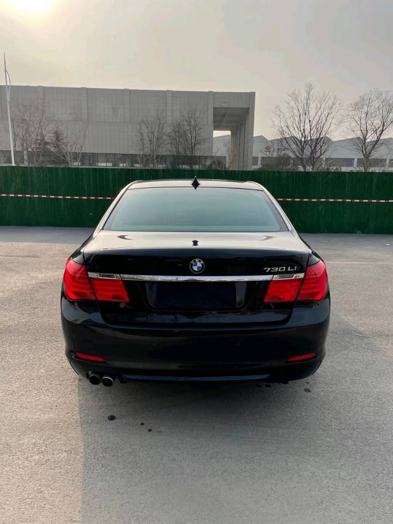 宿迁11年宝马7系9