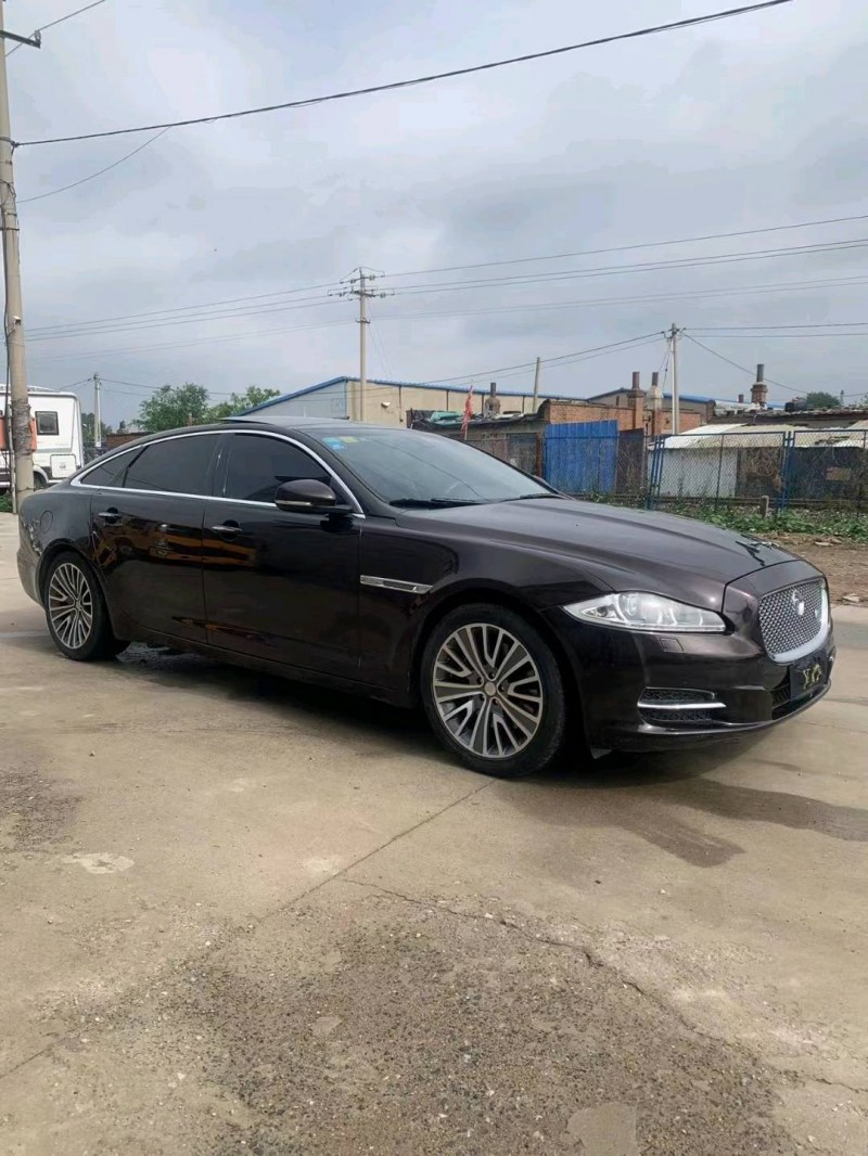 沈陽12年捷豹XJ2