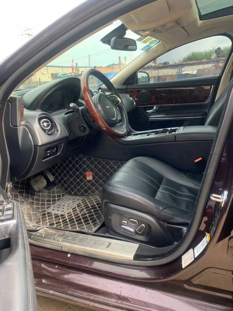 沈陽12年捷豹XJ8