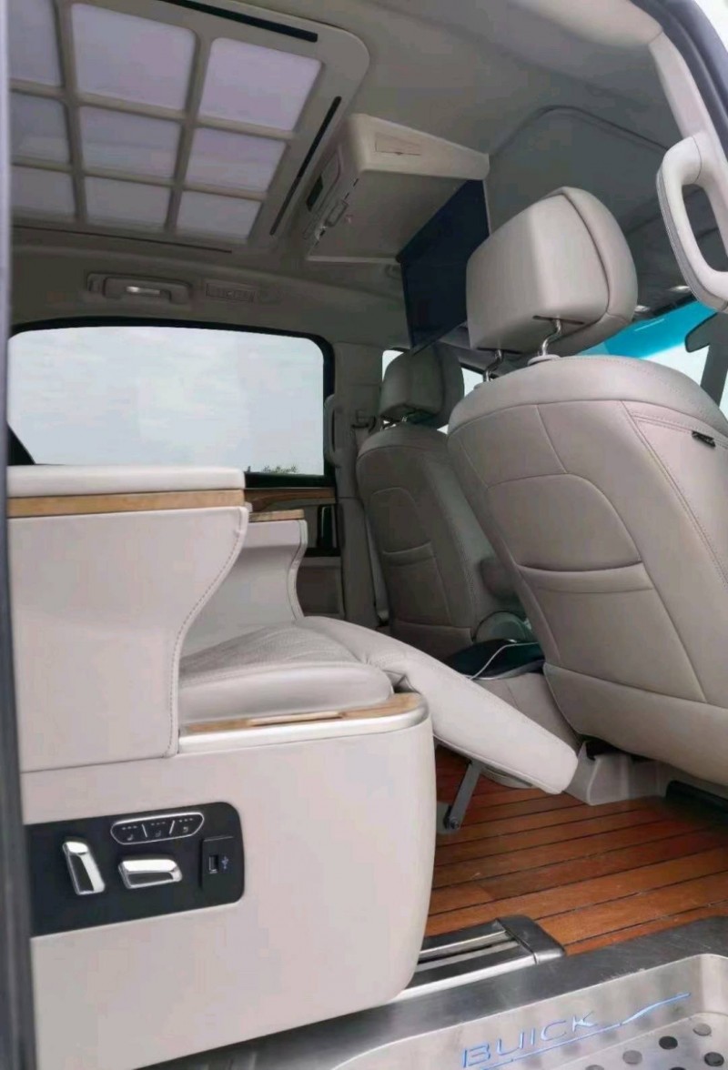 枣庄20年别克GL84