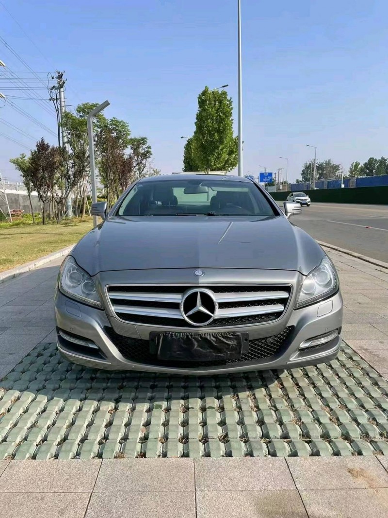 徐州12年奔驰CLS1