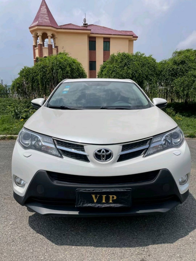 沈陽16年豐田RAV41