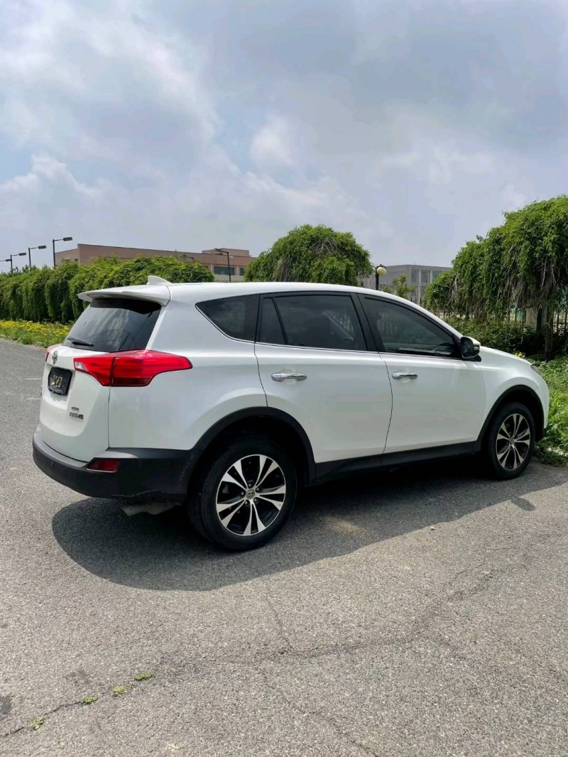 沈陽16年豐田RAV45