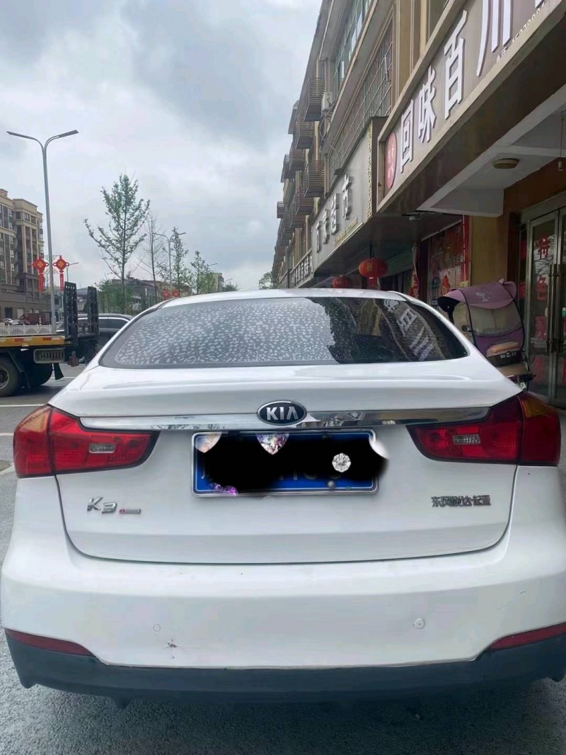 萍鄉15年起亞K32