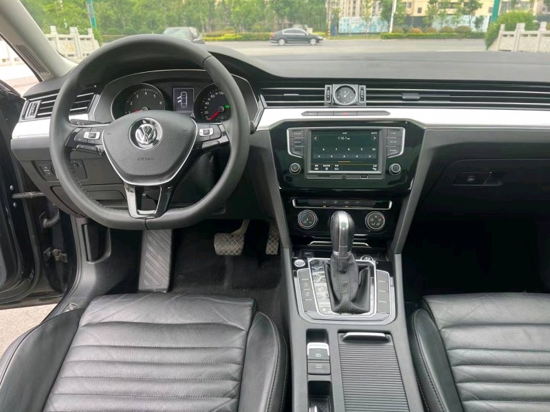 徐州17年大众迈腾2