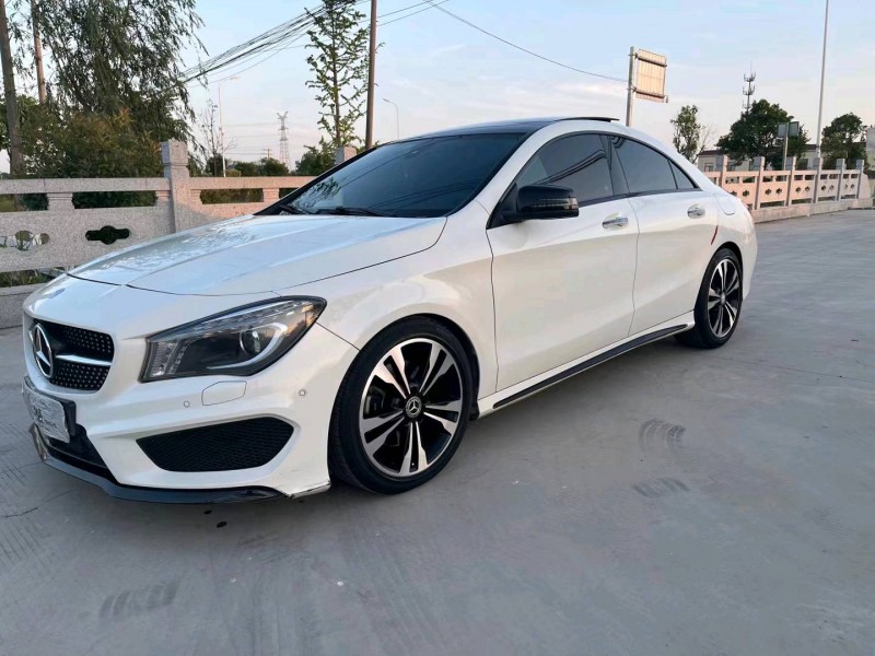 徐州16年奔驰CLA8