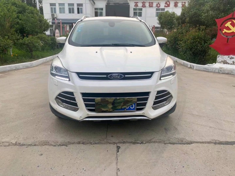 徐州16年福特翼虎1