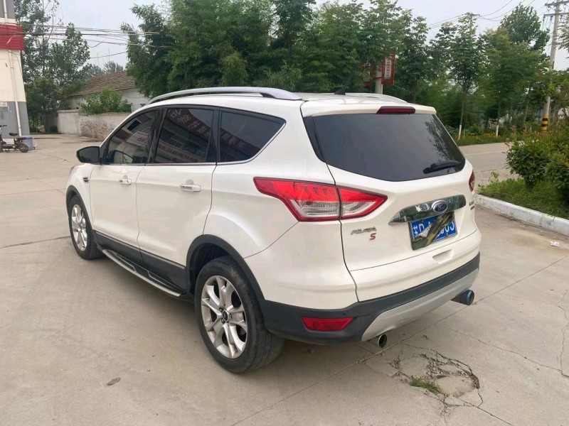 徐州16年福特翼虎7