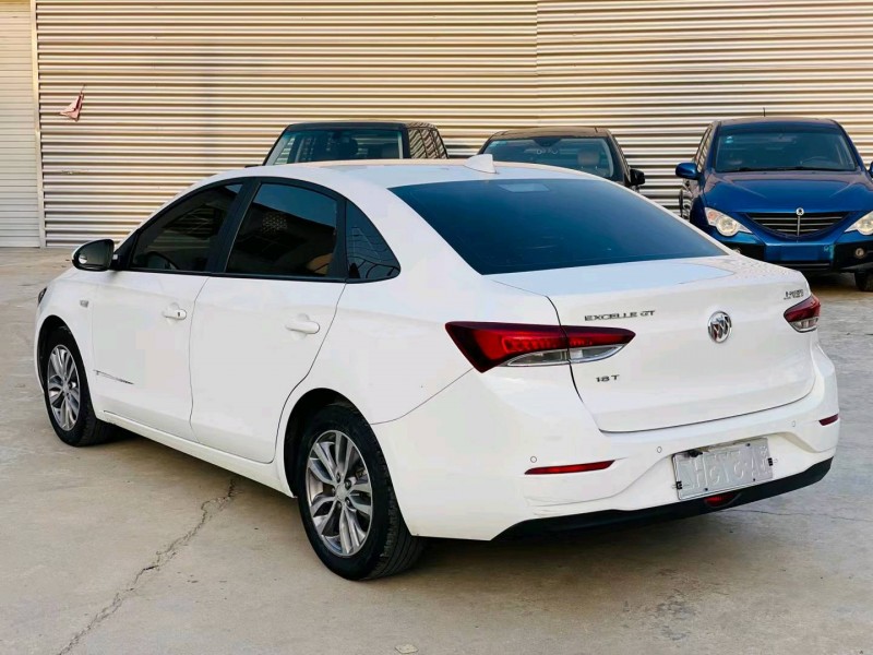 徐州18年别克英朗7