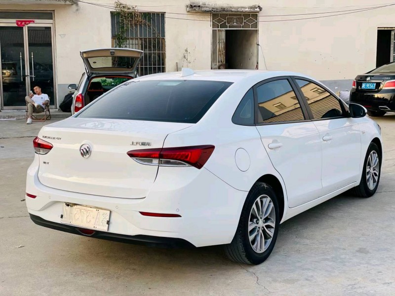 徐州18年别克英朗8