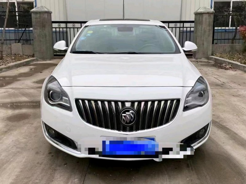 青岛17年别克君威1