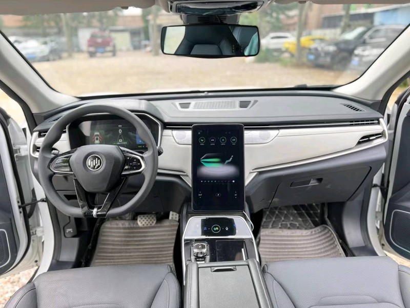 廣州20年威馬汽車EX-56
