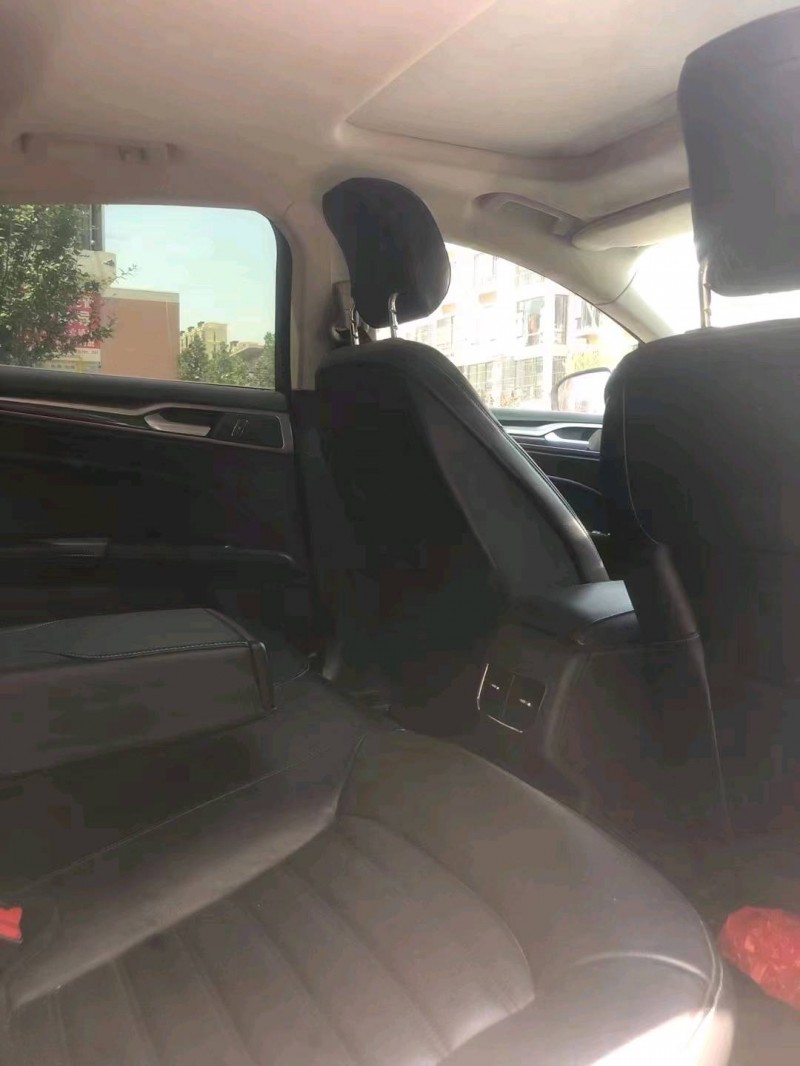 枣庄19年福特蒙迪欧6