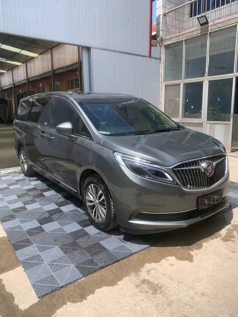 青岛17年别克GL86