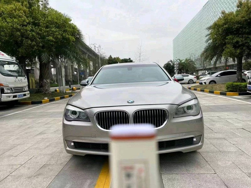 北京12年宝马7系1